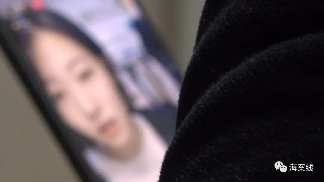 DƬ